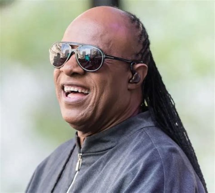 Is Stevie Wonder Gay? Age, Height, Net Worth